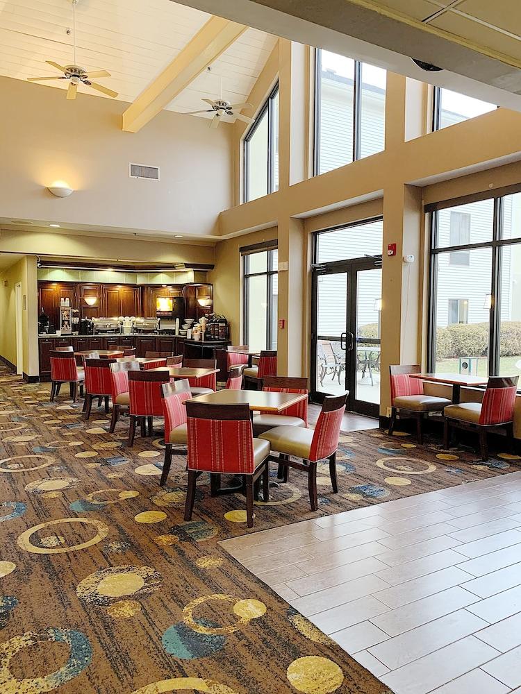 Comfort Inn & Suites Warsaw Near Us-30 Dış mekan fotoğraf