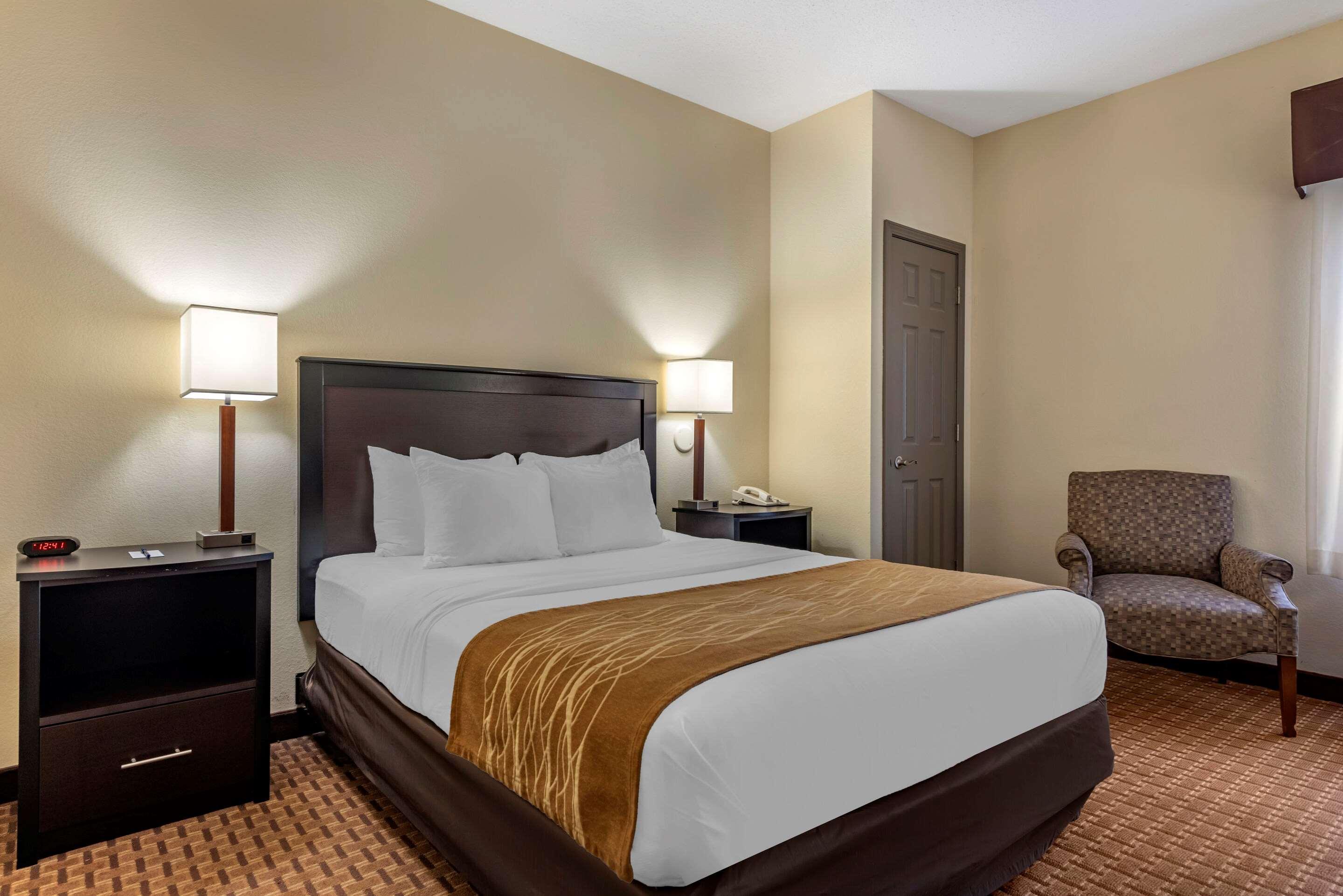 Comfort Inn & Suites Warsaw Near Us-30 Dış mekan fotoğraf