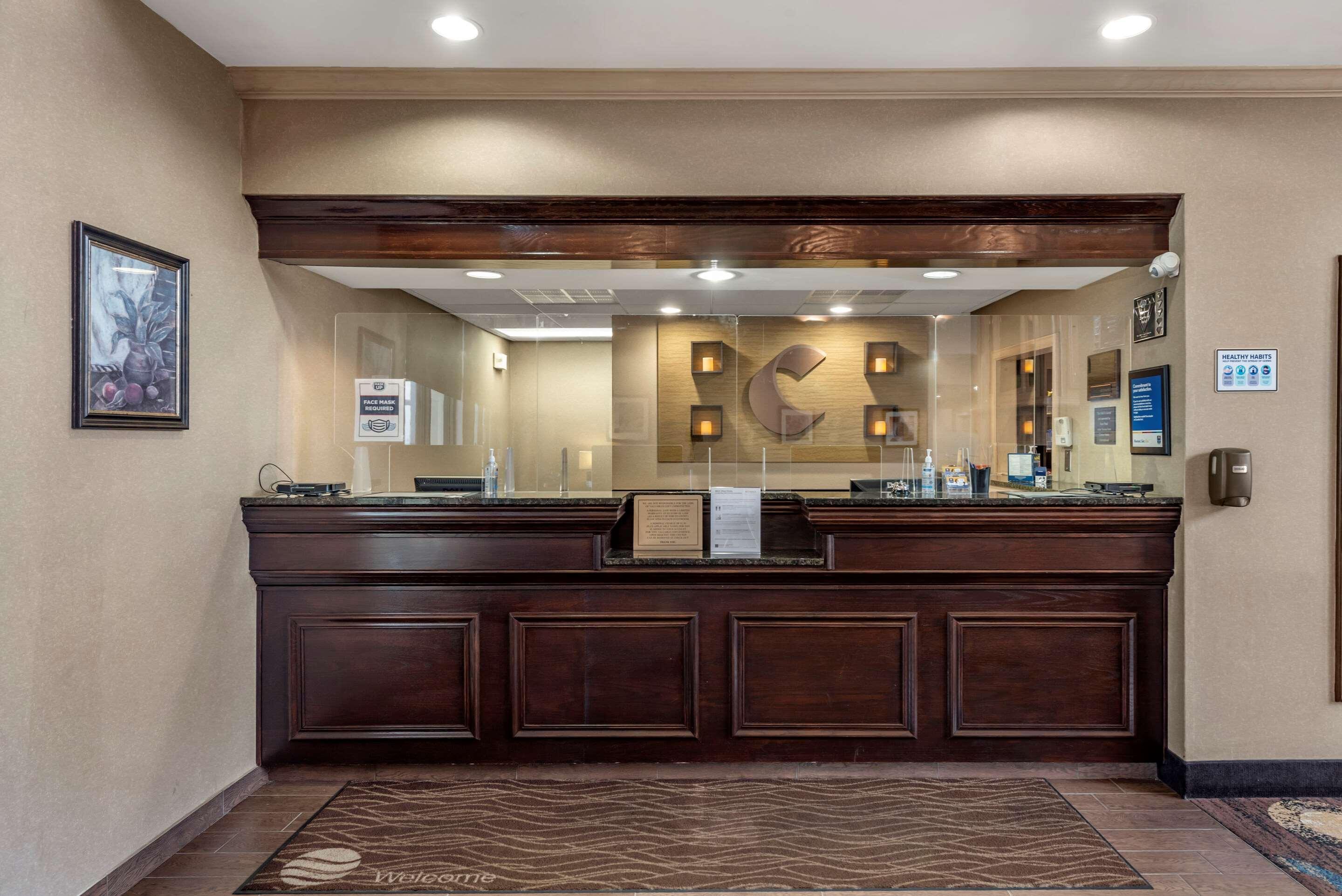Comfort Inn & Suites Warsaw Near Us-30 Dış mekan fotoğraf