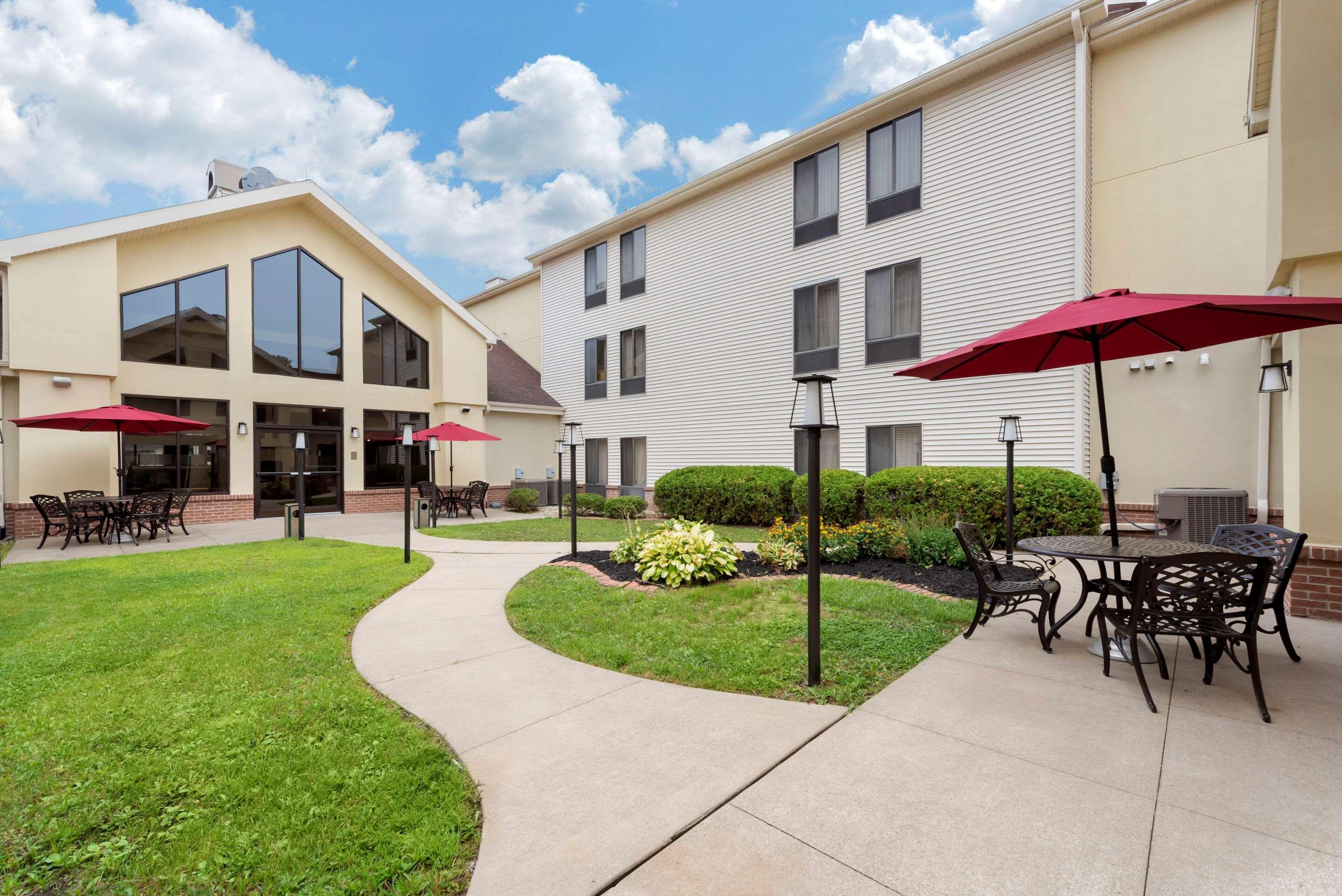 Comfort Inn & Suites Warsaw Near Us-30 Dış mekan fotoğraf